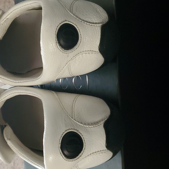 Vintage Gucci Sneakers - Picture 3 of 9